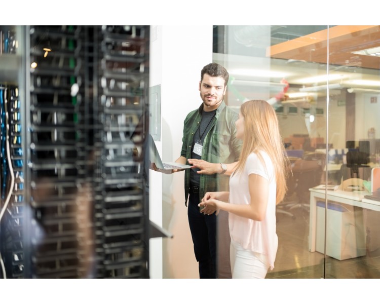 Сравнение серверов Huawei RH2288H V5 и Lenovo ThinkSystem SR650